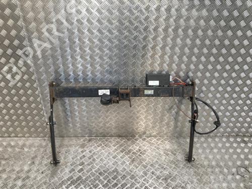 Used Tow ball/Mechanism Tow ball/Mechanism 37170439 37170439