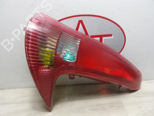 Used Right taillight PEUGEOT 206 SW (2E/K) 1.4 HDi (68 hp) 13286151