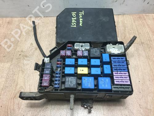Fuse box HYUNDAI TUCSON (JM) 2.0 CRDi All-wheel Drive | BP13267663E1 