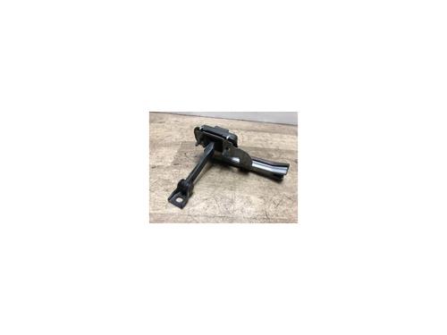 Used Hinge/Door check strap PEUGEOT 2008 I (CU_) 1.2 THP 110 / PureTech 110 (110 hp) 15968576