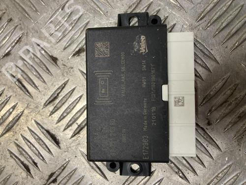 BP32701862M83 main image