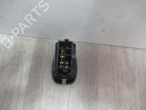 Used Switch PEUGEOT 1007 (KM_) 1.4 HDi (68 hp) 13035626
