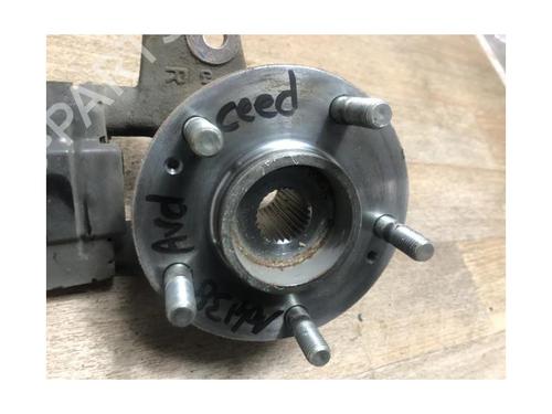 Right front steering knuckle KIA CEE'D Hatchback (ED) 1.6 CRDi 115 | BP25305480M26 