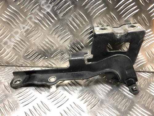 Dørhengsel/Dørstopper HYUNDAI ix35 (LM, EL, ELH) 1.7 CRDi (116 hp) 31196934