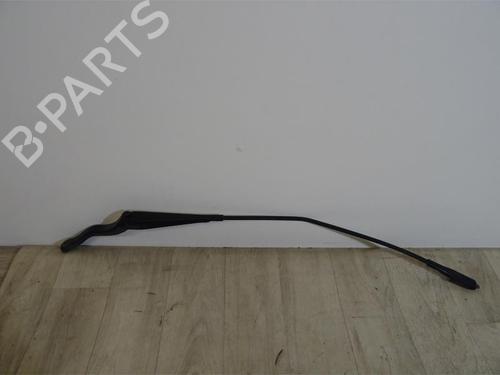 Used Front windshield wiper arm OPEL CORSA D (S07) 1.3 CDTI (L08, L68) (95 hp) 23179873