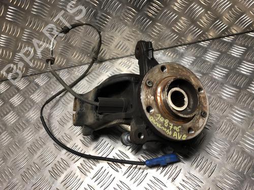 Used Left front steering knuckle CITROËN C3 AIRCROSS II (2R_, 2C_) 1.2 PureTech 110 (2RHNZB, 2RHNZW, 2RHNPX, 2RHNPJ) (110 hp) 31204209