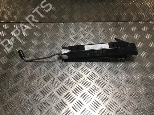 Used Jack Kit AUDI A1 (8X1, 8XK) 1.6 TDI (105 hp) 31185797