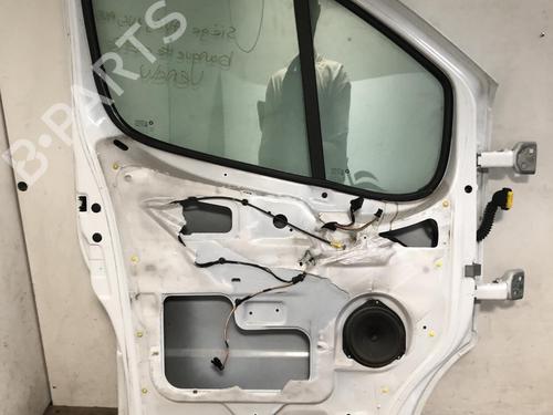 left-front-door-renault-trafic-ii-bus-jl-2001-23100008 main image