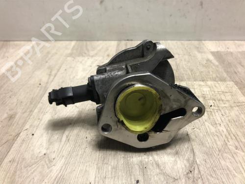 Used Vacuum pump RENAULT CLIO III (BR0/1, CR0/1) 1.5 dCi (75 hp) 20613724