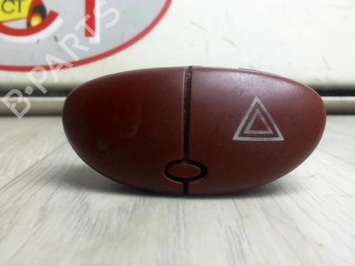 Used Warning switch PEUGEOT 206 SW (2E/K) 1.4 HDi (68 hp) 13228771