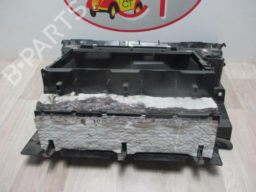 Used Glove box BMW 3 Coupe (E46) 330 Cd (204 hp) 13226516
