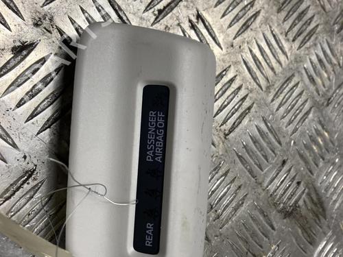 Afficheur MITSUBISHI MIRAGE / SPACE STAR VI Hatchback (A0_A) 1.2 (71 hp) 32349898