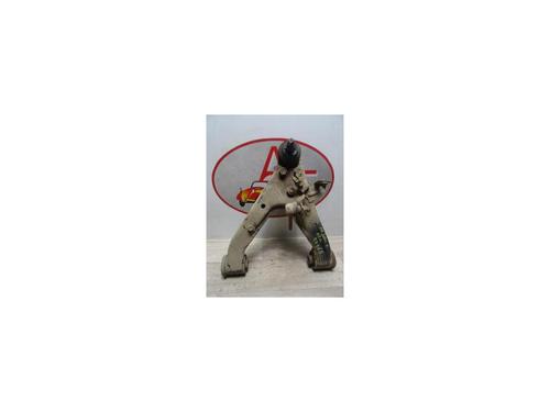 Querlenker links hinten für MITSUBISHI PAJERO III (V7_W, V6_W) 3.2 Di-D (V68W) (160 hp) 29080624