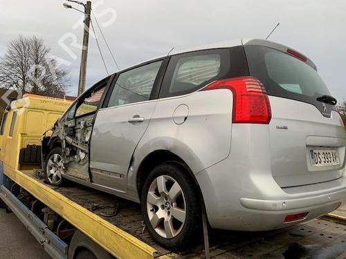 Steering column stalk PEUGEOT 5008 (0U_, 0E_) 1.6 BlueHDi 120 | BP31199230I23