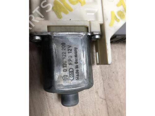 Rudehejsemotor bagstkærm højre PEUGEOT 407 (6D_) 2.0 HDi 135 (6DRHRH, 6DRHRE, 6DRHRG, 6DRHRJ) | BP23395243E22 