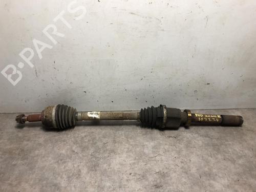 Used Right front driveshaft RENAULT SCÉNIC II (JM0/1_) 2.0 (JM05, JM0U, JM1N, JM1U, JM2V) (135 hp) 31243738