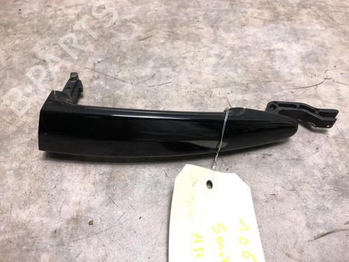 rear-left-exterior-door-handle-bmw-1-e87-118-d-51217207551-2003-2004-2005-2006-2007-2008-2009-2010-2011-2012-2013-20622895 main image