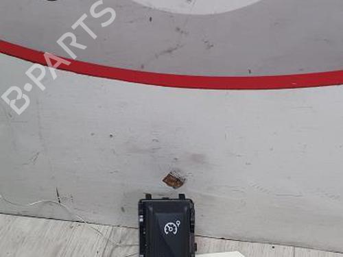 Used Switch RENAULT SCÉNIC III (JZ0/1_) 1.5 dCi (110 hp) 13132460