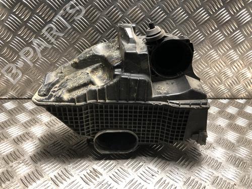 Used Air filter box DACIA DUSTER (HS_) 1.5 dCi 4x4 (109 hp) 33044605