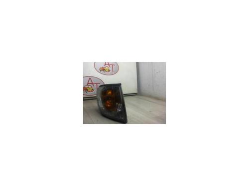 Used Right front indicator HYUNDAI H-1 / STAREX Bus (A1) 2.5 TCi (99 hp) 20618535