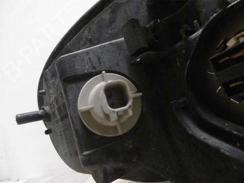 Left headlight FORD MONDEO II (BAP) 1.8 i | BP13293127C28 