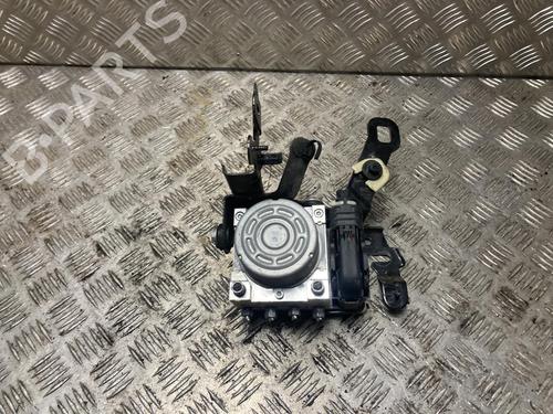 Used ABS pump ABS pump RENAULT MEGANE IV Hatchback (B9A/M/N_) 1.5 Blue dCi 115 (B9A6) (116 hp) 34415718 34415718
