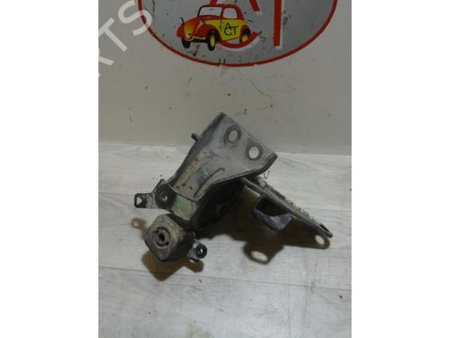 Engine mount TOYOTA COROLLA (_E12_) 1.4 D (NDE120_, NDE120R) | BP13005230M89 