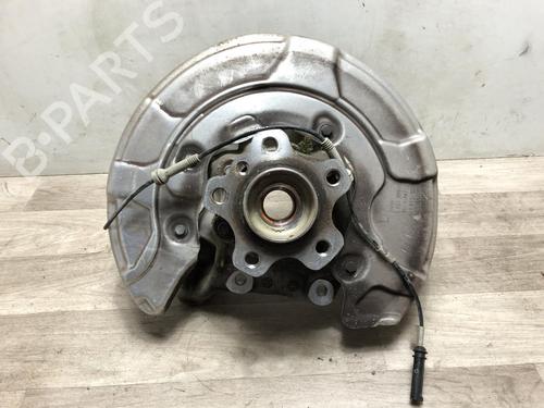 Used Left rear steering knuckle BMW 5 (G30, F90) 530 e Plug-in Hybrid (252 hp) 13387158