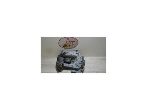 Used Engine mount HYUNDAI ix35 (LM, EL, ELH) 2.0 (163 hp) 12964118