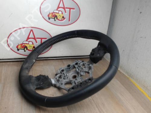Used Steering wheel TOYOTA YARIS (_P13_) 1.5 Hybrid (NHP130_, NHP130) (101 hp) 13284737