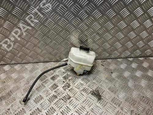 Used Brake fluid reservoir MERCEDES-BENZ SPRINTER 5-t Platform/Chassis (B907) 516 CDI (907.153, 907.155, 907.253, 907.255) (163 hp) 31197688