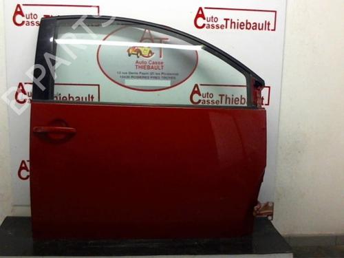 Used Right front door VW NEW BEETLE (9C1, 1C1) 1.4 (75 hp) 30780593