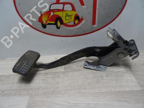 Clutch pedal MITSUBISHI PAJERO III (V7_W, V6_W) 3.2 Di-D (V68W) | BP25297760I13 