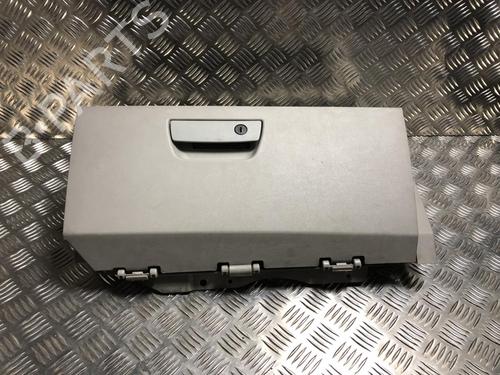 Handskerum CHRYSLER GRAND VOYAGER V (RT) 2.8 CRD (163 hp) 21590583