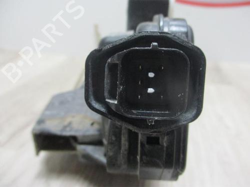 Front right lock HYUNDAI SANTA FÉ I (SM) 2.0 CRDi | BP20618252C97 