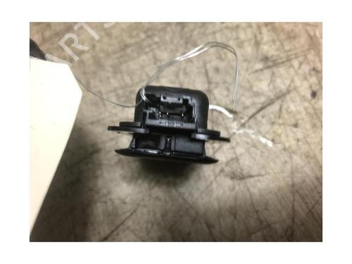 Interior roof light PEUGEOT 2008 II (UD_, US_, UY_, UJ_, UR_, UC_) 1.5 BlueHDI 130 | BP20625326I8