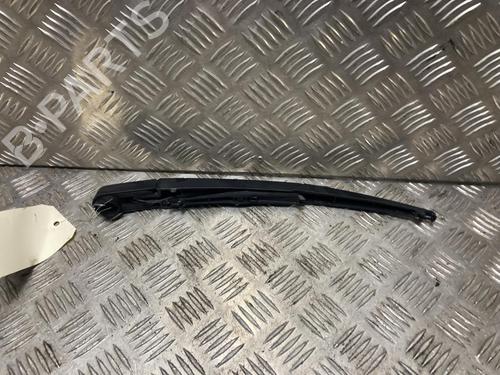 Used Rear windshield wiper arm DACIA SANDERO II TCe 90 (B8M1, B8MA, B8AC) (90 hp) 31204578