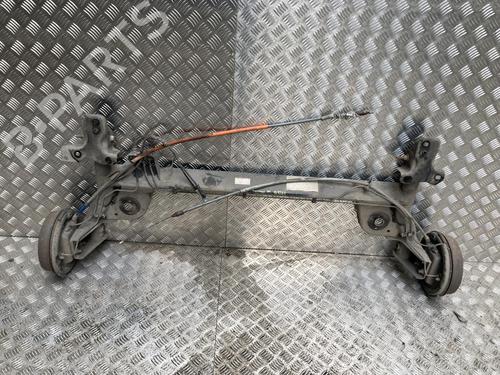 Essieu arrière Essieu arrière RENAULT TWINGO II (CN0_) 1.2 16V (CN0K, CN0V, CN0A) (76 hp) 33917438 33917438