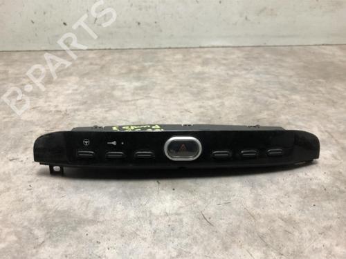 Used Warning switch FIAT PUNTO EVO (199_) 1.3 D Multijet (199AXC1A, 199BXC1A, 199AXT1A, 199BXT1A) (75 hp) 23109682