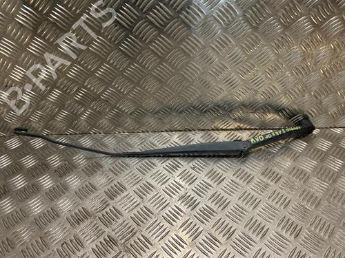 Used Front windshield wiper arm CHEVROLET ORLANDO (J309) 2.0 D (131 hp) 23219261