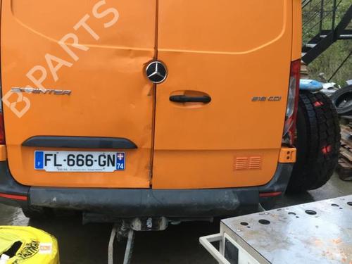Left taillight MERCEDES-BENZ SPRINTER 5-t Platform/Chassis (B907) 516 CDI (907.153, 907.155, 907.253, 907.255) | BP27807216C34 