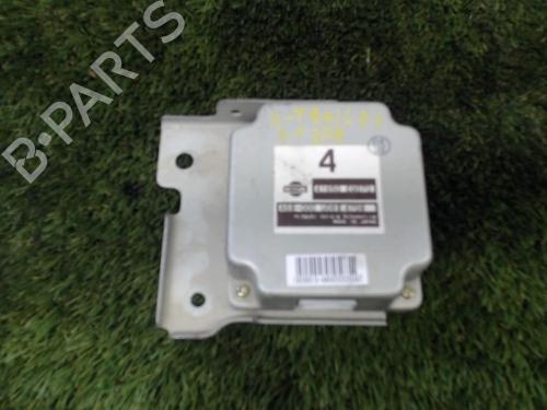 Used Gearbox control unit NISSAN X-TRAIL I (T30) 2.2 dCi 4x4 (136 hp) 24962927