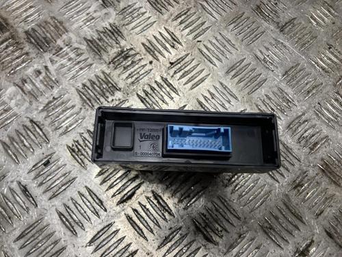 Used Control unit CITROËN C4 Picasso II 1.6 HDi / BlueHDi 115 (115 hp) 31187383