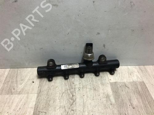 Used Injection rail PEUGEOT 407 (6D_) 2.0 HDi 135 (6DRHRH, 6DRHRE, 6DRHRG, 6DRHRJ) (136 hp) 30673978