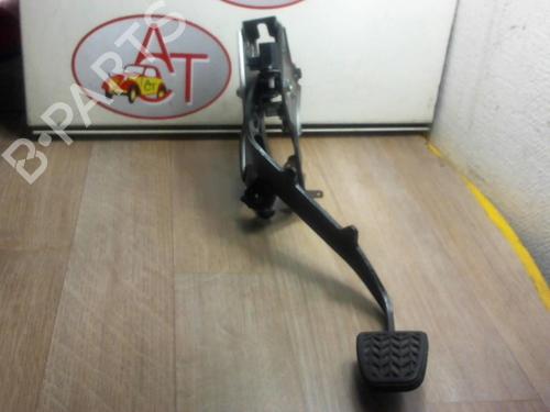 Used Break pedal TOYOTA COROLLA Verso (ZER_, ZZE12_, R1_) 2.2 D-4D (AUR10_, AUR10R) (136 hp) 12962994