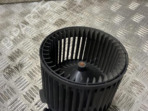 Varmeblæser Varmeblæser PEUGEOT 308 SW III (FC_, FJ_, FR_, F4_, FN_) BlueHDi 130 (FCYHZL, FCYHZT) (131 hp) 33834090 33834090