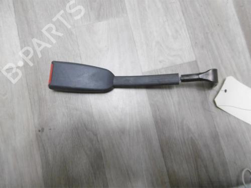 Used Seat buckle NISSAN PICK UP (D22) 2.5 TD 4WD (103 hp) 13268335