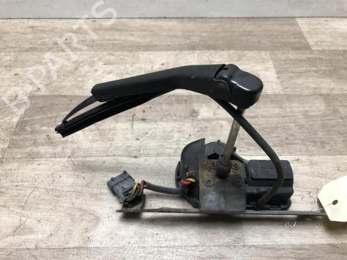 Used Front wiper motor SAAB 900 II 2.3 -16 (150 hp) 23870449
