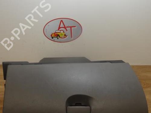 Used Glove box RENAULT MEGANE III Hatchback (BZ0/1_, B3_) 1.5 dCi (86 hp) 13226444