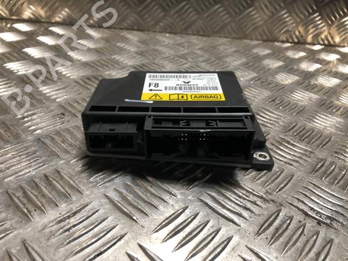 Used ECU airbags RENAULT SCÉNIC III (JZ0/1_) 1.2 TCe (116 hp) 31244740